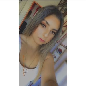 Meet your Posher, Mireya